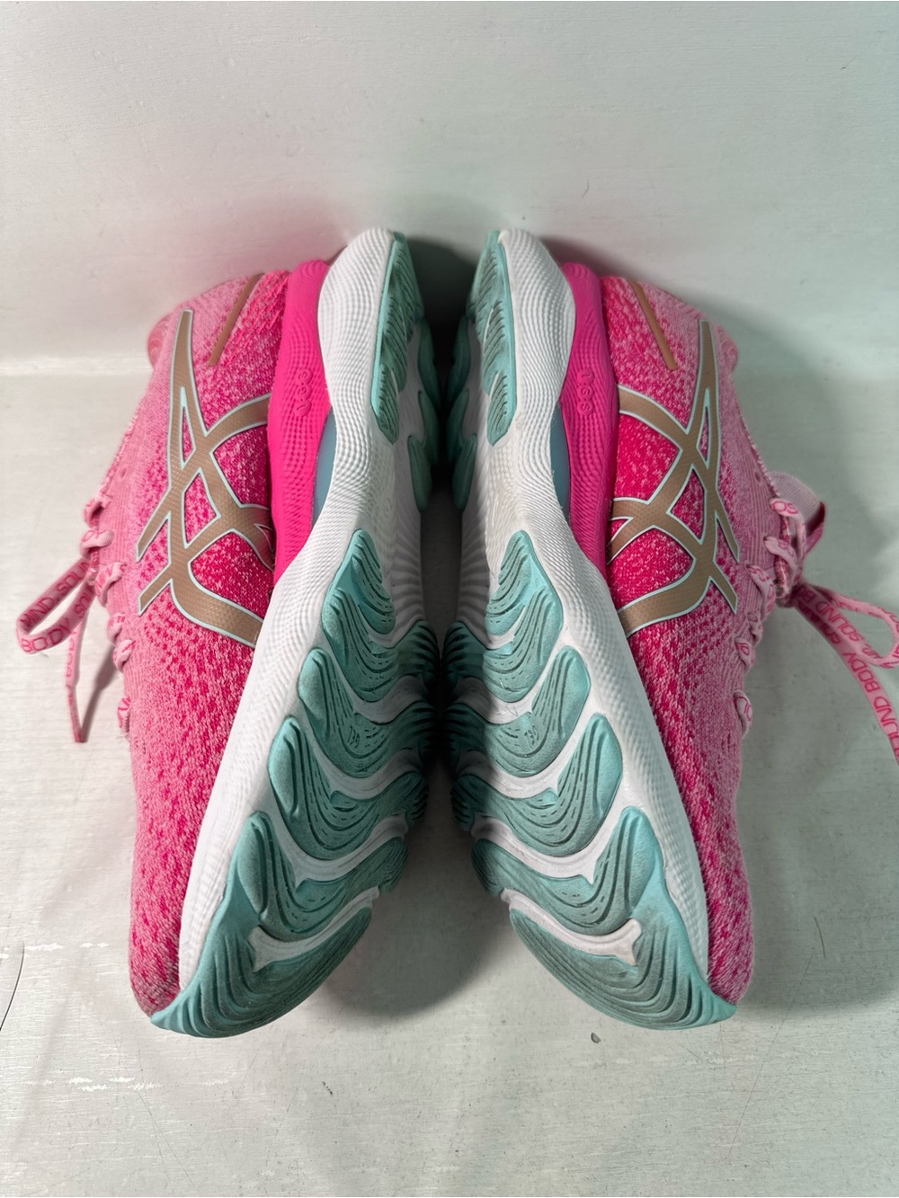 ASICS Gel Nimbus 24 LE Pink Rose Gold Women's  Size 8.5 Special Ed - Picture 9 of 16